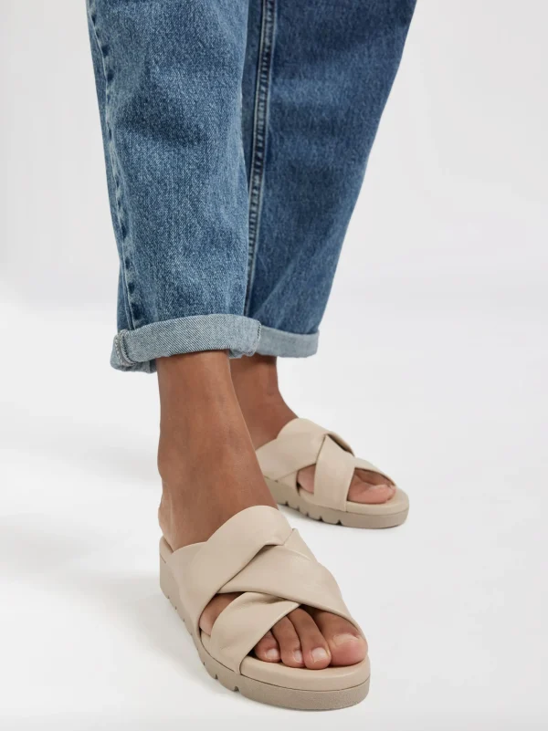 5th Avenue Slip in sandal Beige Sale